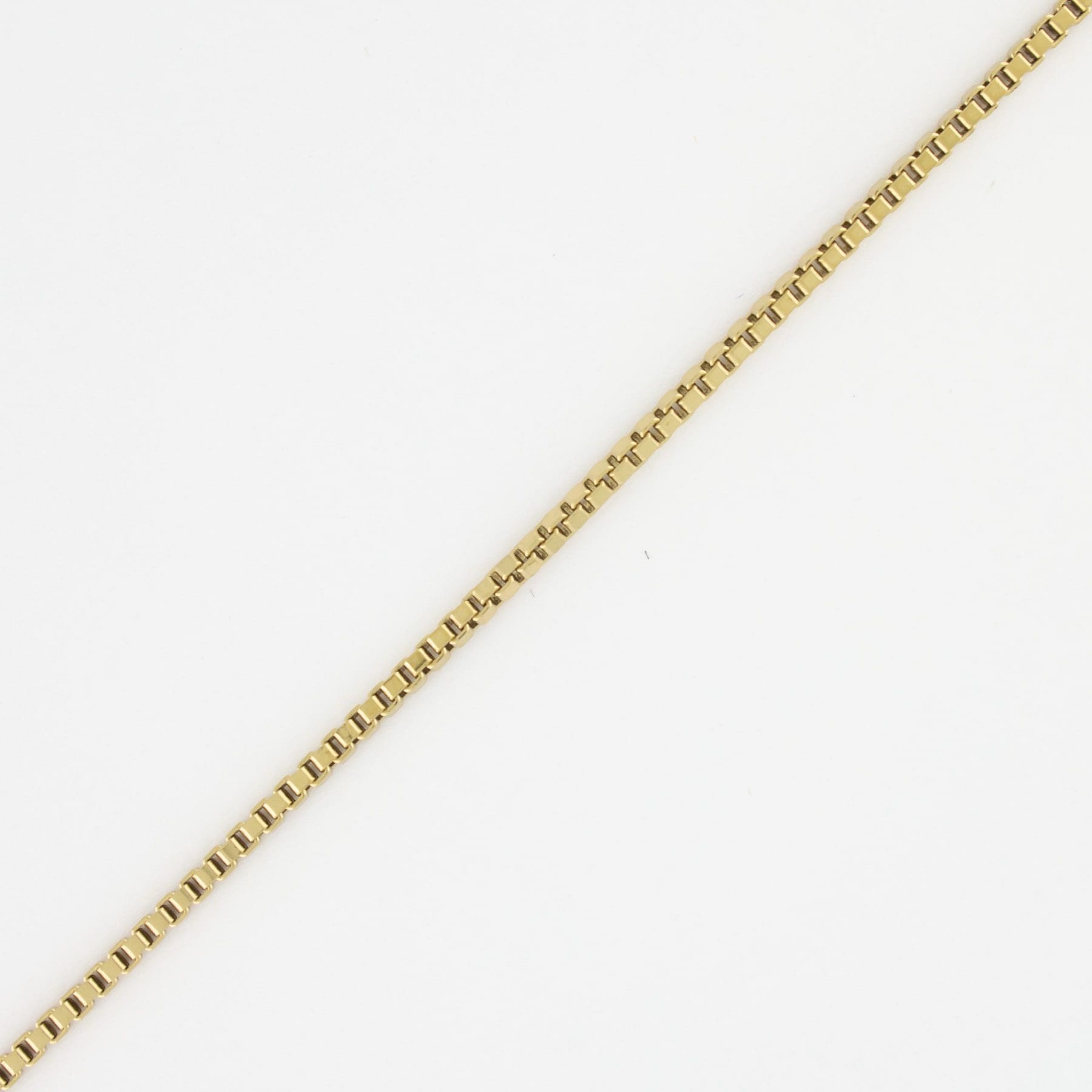 Box-6 Chain